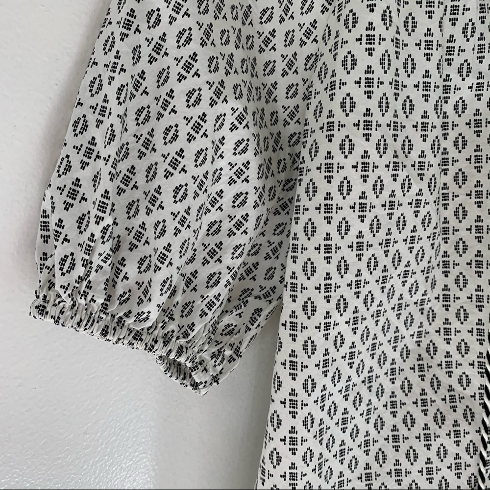 *FREE w/$25 purchase* NWOT A New Day Peasant Top - Picture 5 of 8